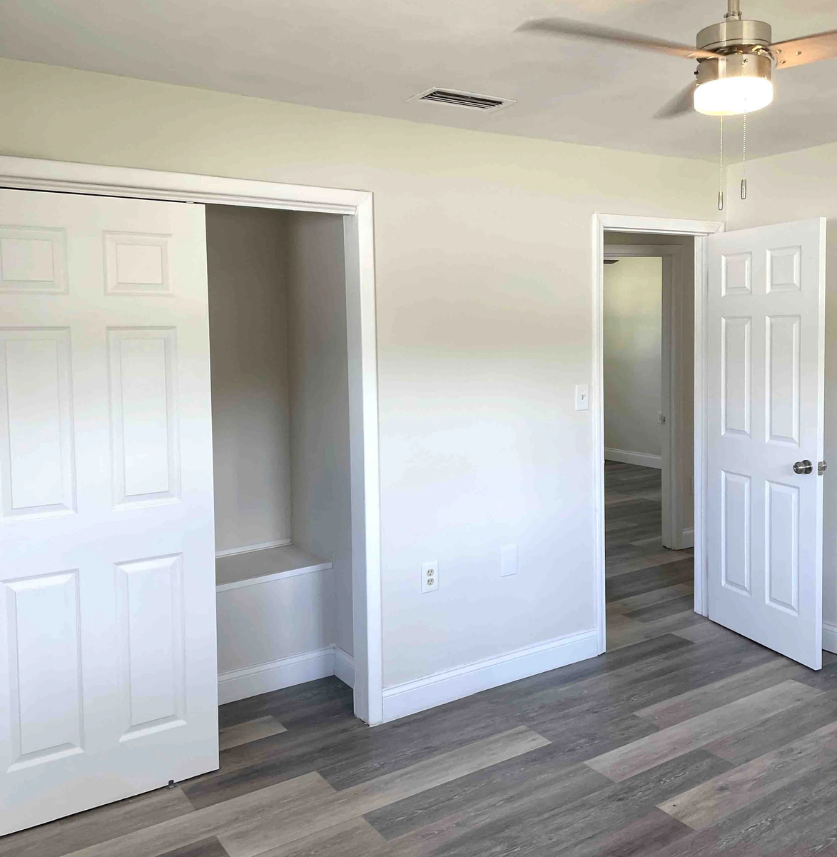 Finished interior door hung straight and latching clean in a Central Florida home by Guy A Remodeling