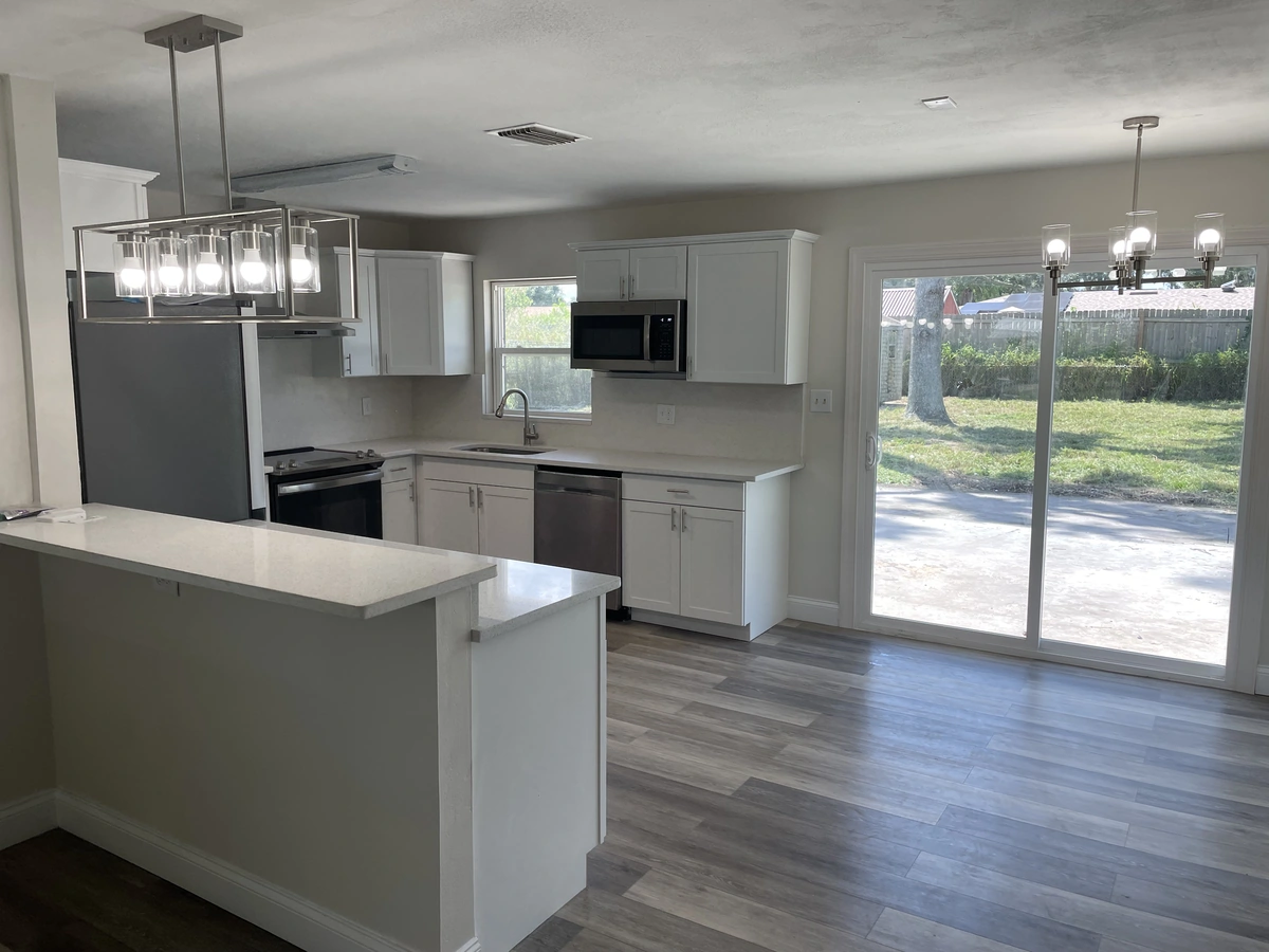 Remodeled Lakeland ranch kitchen and bathroom by Guy A Remodeling