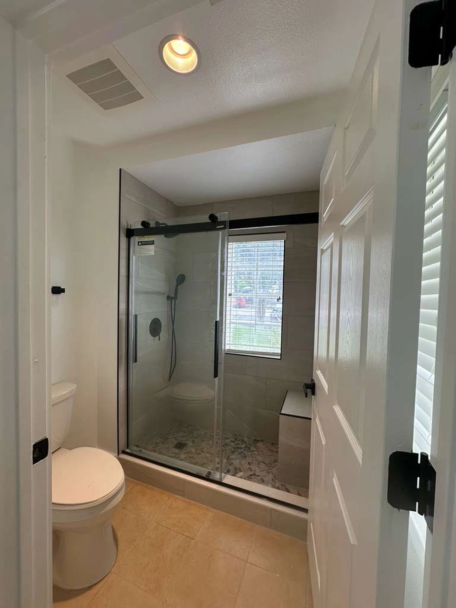 Two kitchens in Kissimmee after remodeling