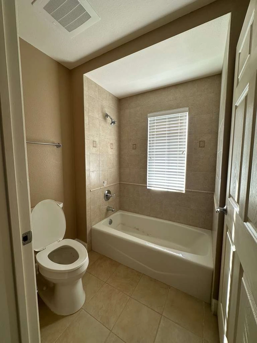 Two kitchens in Kissimmee before remodeling
