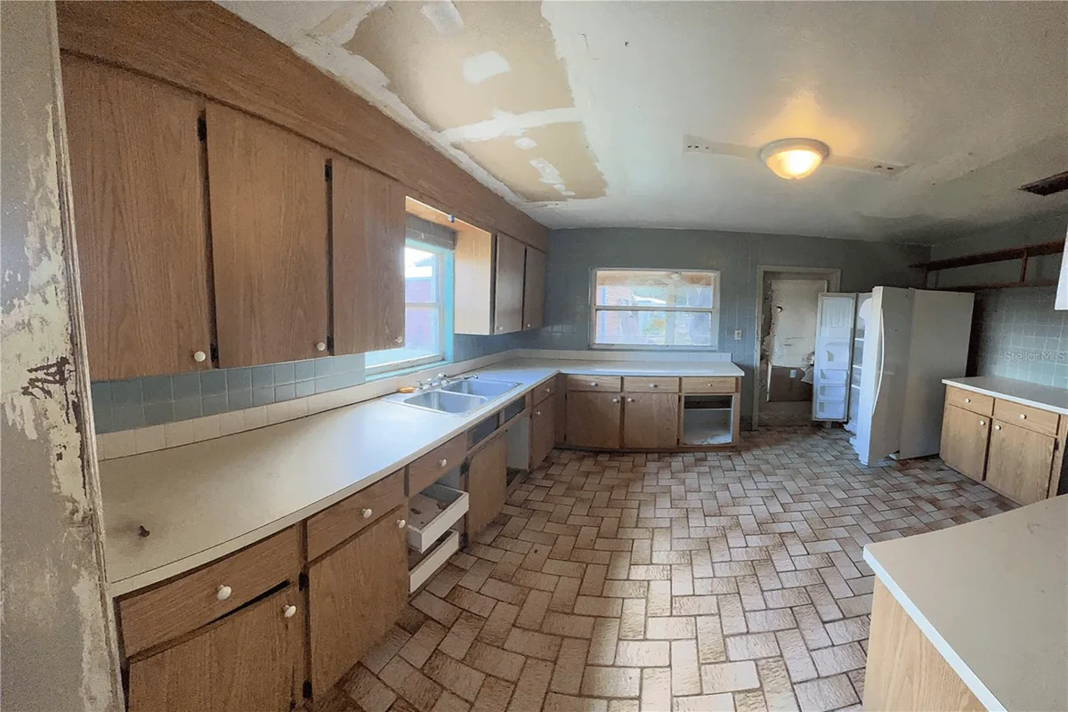 Lakeland ranch rebuild before remodeling
